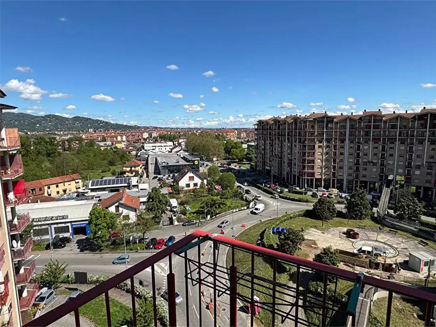 Immagine 12 di Appartamento in vendita  in largo delle Alpi 14 a Nichelino