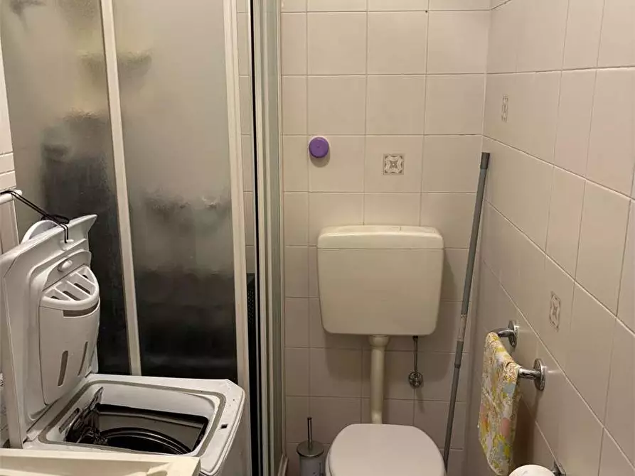 Immagine 26 di Appartamento in vendita  in largo delle Alpi 14 a Nichelino