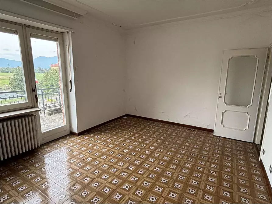 Immagine 22 di Negozio in vendita  in strada Torino 50 a Cumiana