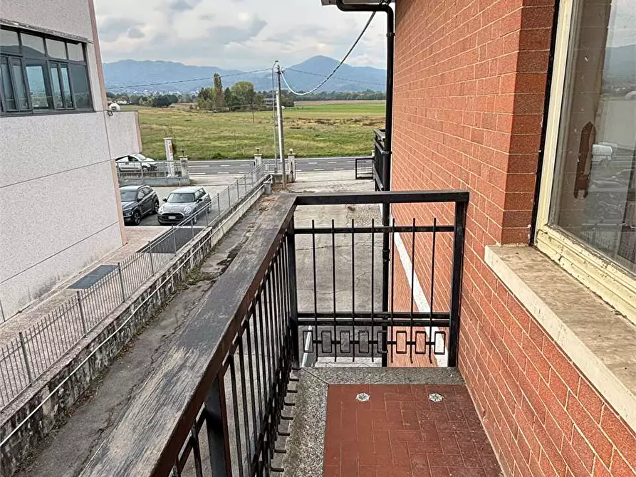 Immagine 30 di Negozio in vendita  in strada Torino 50 a Cumiana