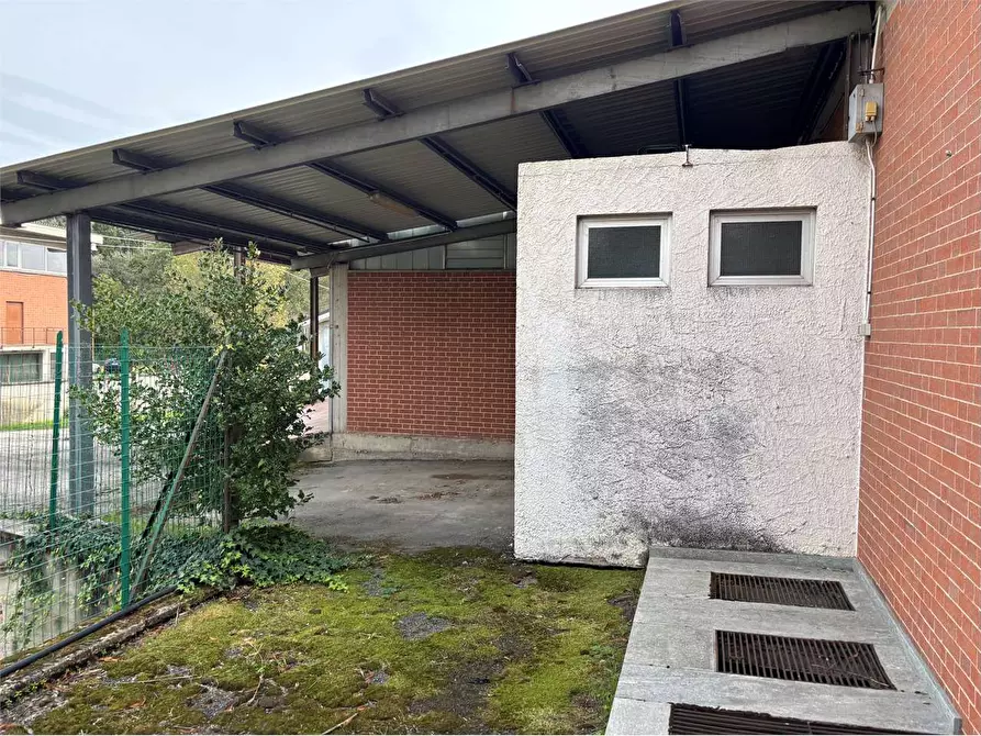 Immagine 44 di Negozio in vendita  in strada Torino 50 a Cumiana