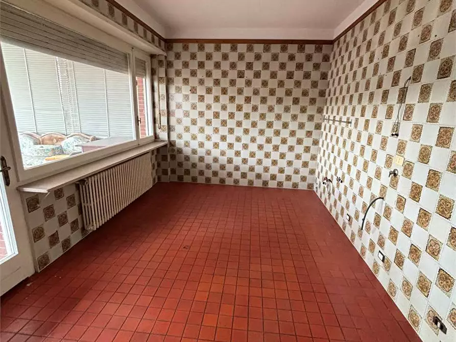 Immagine 31 di Negozio in vendita  in strada Torino 50 a Cumiana