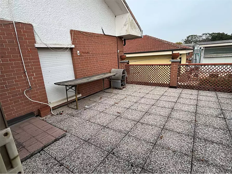 Immagine 36 di Negozio in vendita  in strada Torino 50 a Cumiana