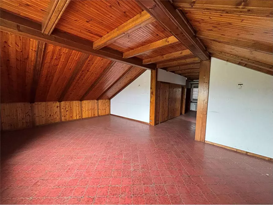 Immagine 54 di Negozio in vendita  in strada Torino 50 a Cumiana