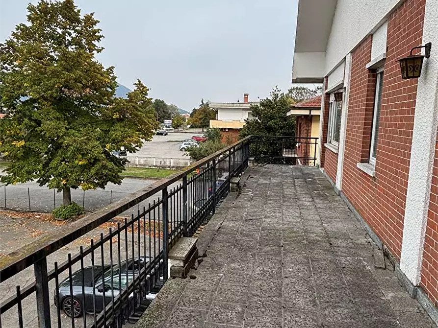 Immagine 26 di Negozio in vendita  in strada Torino 50 a Cumiana