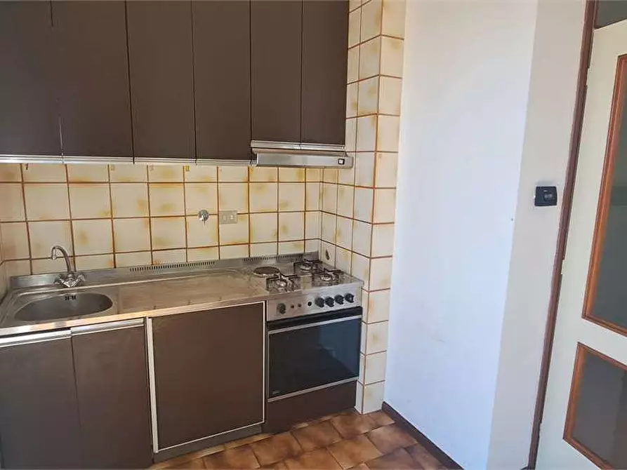 Immagine 6 di Appartamento in vendita  in via Vittorio Veneto 27 a San Secondo Di Pinerolo