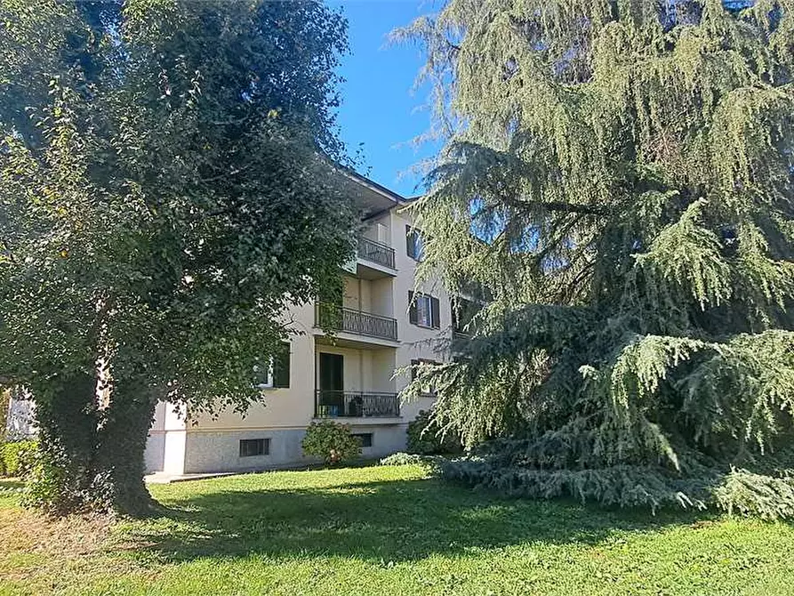 Immagine 22 di Appartamento in vendita  in via Vittorio Veneto 27 a San Secondo Di Pinerolo