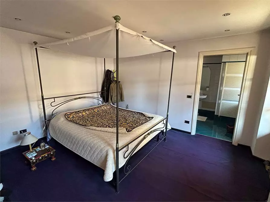 Immagine 9 di Appartamento in vendita  in corso Torino 132 a Pinerolo