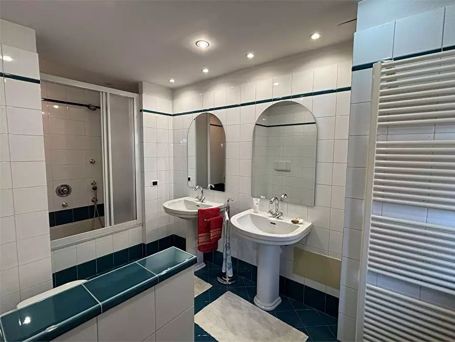 Immagine 13 di Appartamento in vendita  in corso Torino 132 a Pinerolo