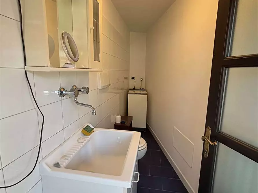 Immagine 28 di Appartamento in vendita  in corso Torino 132 a Pinerolo