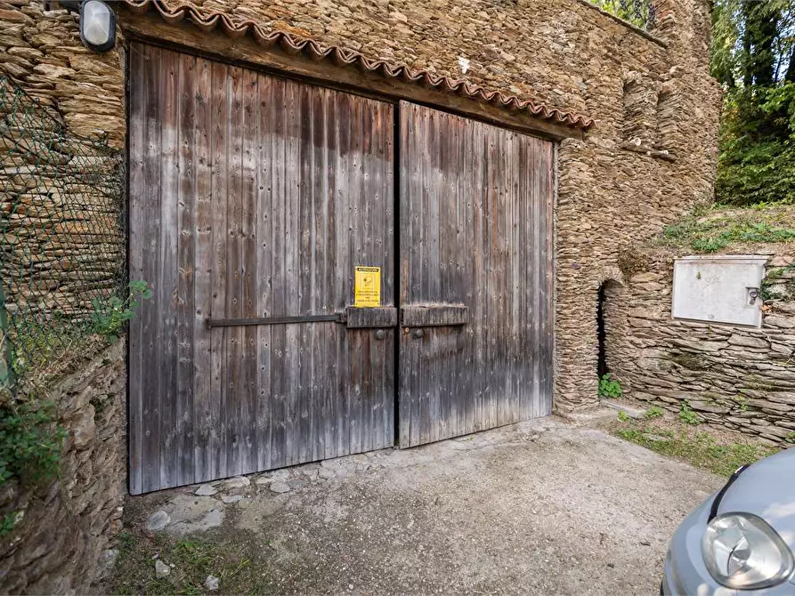 Immagine 86 di Villa in vendita  in via Davico 75 a Pinerolo