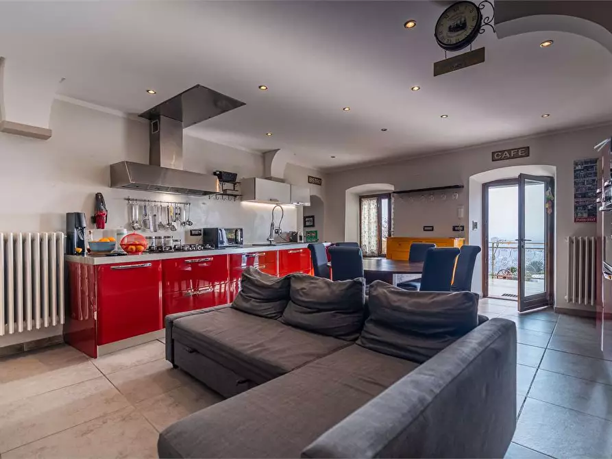 Immagine 17 di Villa in vendita  in via Davico 75 a Pinerolo