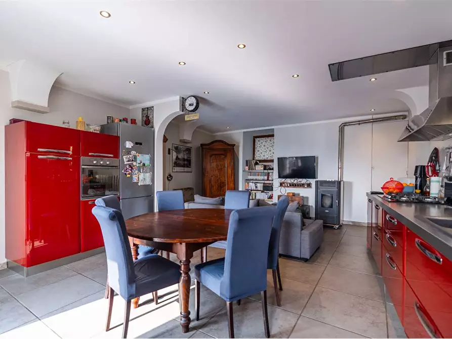 Immagine 19 di Villa in vendita  in via Davico 75 a Pinerolo