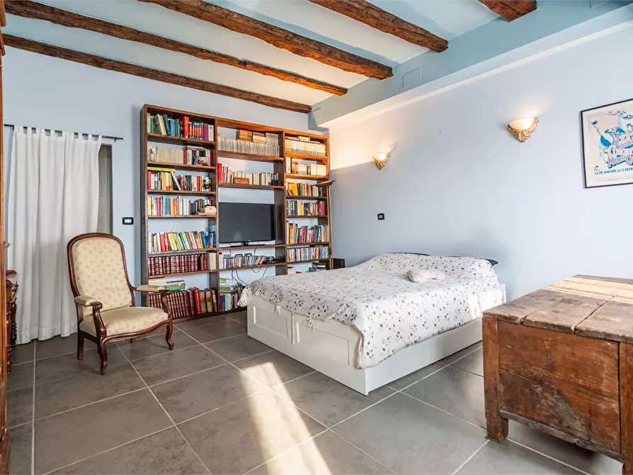 Immagine 22 di Villa in vendita  in via Davico 75 a Pinerolo