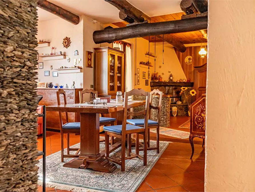 Immagine 39 di Villa in vendita  in via Davico 75 a Pinerolo