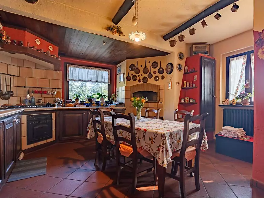 Immagine 53 di Villa in vendita  in via Davico 75 a Pinerolo