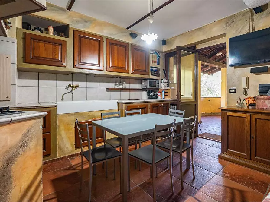 Immagine 66 di Villa in vendita  in via Davico 75 a Pinerolo