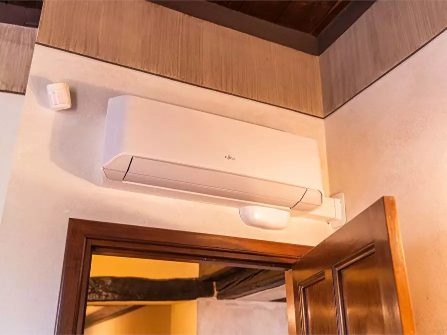 Immagine 33 di Porzione di villa in vendita  in stradale Baudenasca 60 a Pinerolo