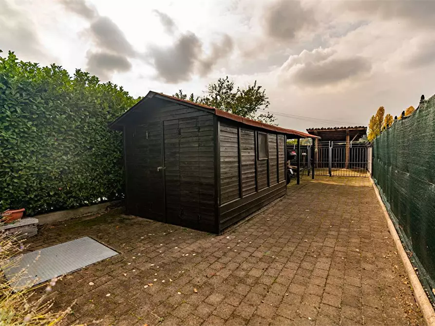 Immagine 75 di Porzione di villa in vendita  in stradale Baudenasca 60 a Pinerolo