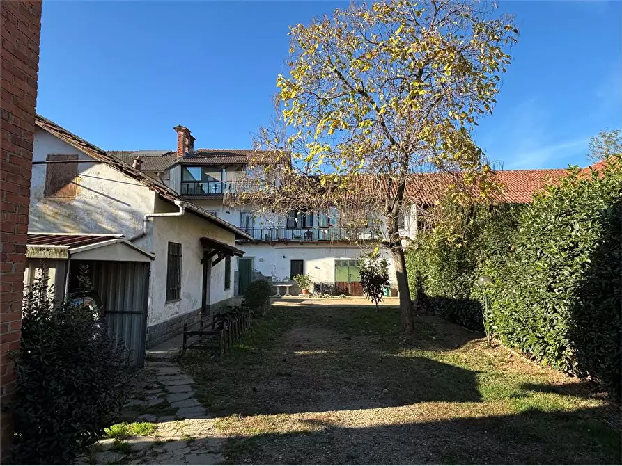 Immagine 3 di Porzione di casa in vendita  in strada Vecchia di Piscina 3/4 a Frossasco