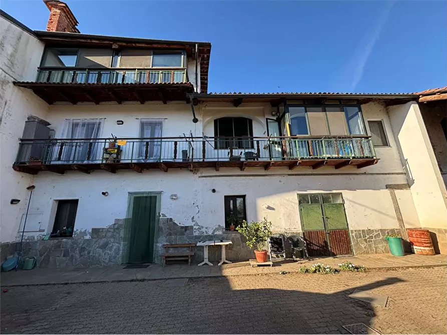 Immagine 4 di Porzione di casa in vendita  in strada Vecchia di Piscina 3/4 a Frossasco