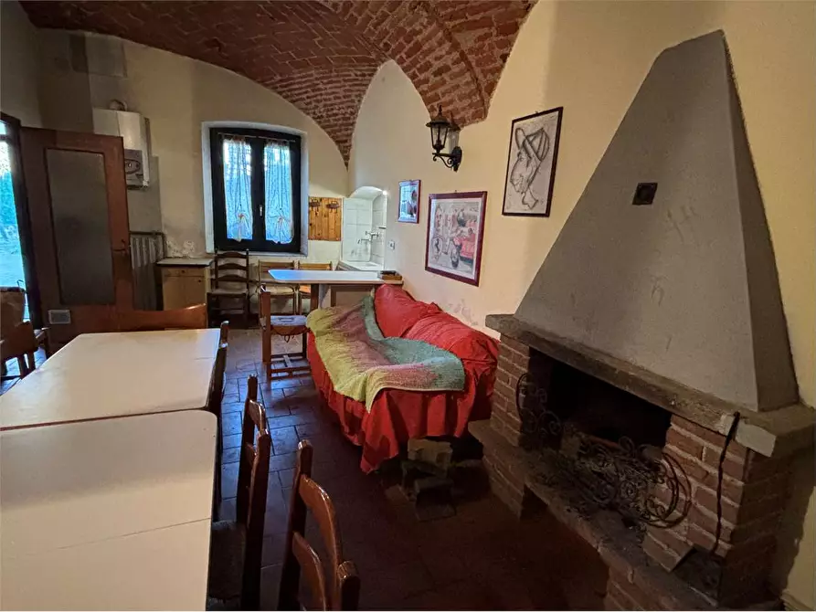 Immagine 10 di Porzione di casa in vendita  in strada Vecchia di Piscina 3/4 a Frossasco