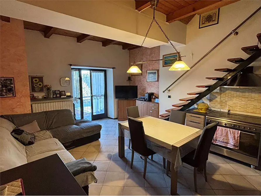 Immagine 27 di Porzione di casa in vendita  in strada Vecchia di Piscina 3/4 a Frossasco