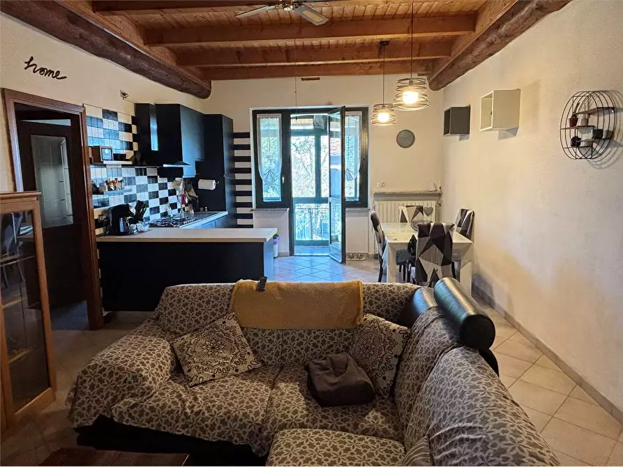 Immagine 16 di Porzione di casa in vendita  in strada Vecchia di Piscina 3/4 a Frossasco