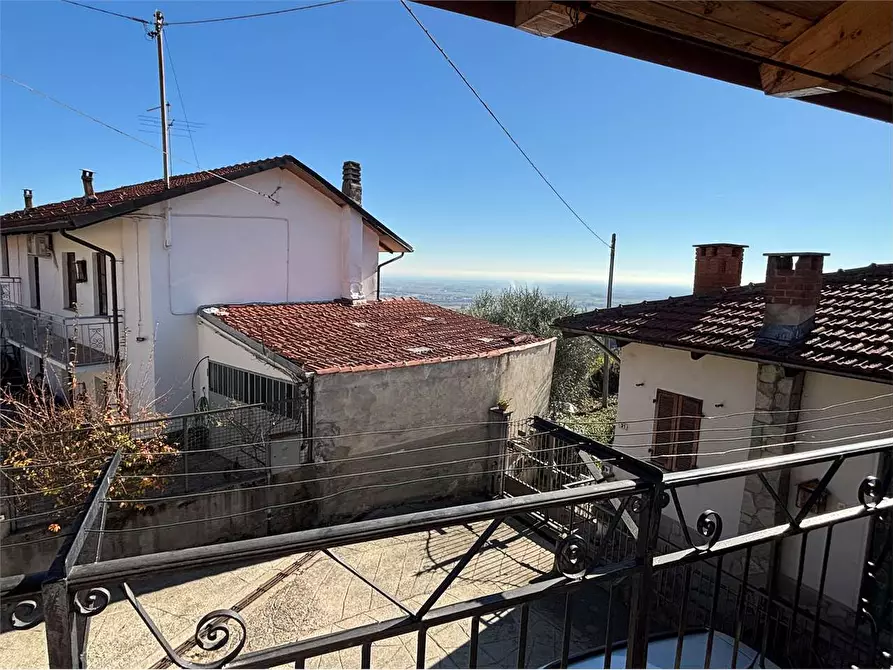 Immagine 25 di Quadrilocale in vendita  in strada Saretto 33 a Cantalupa