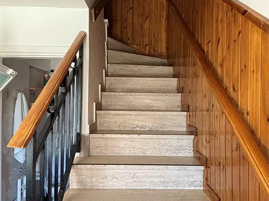 Immagine 16 di Quadrilocale in vendita  in strada Saretto 33 a Cantalupa