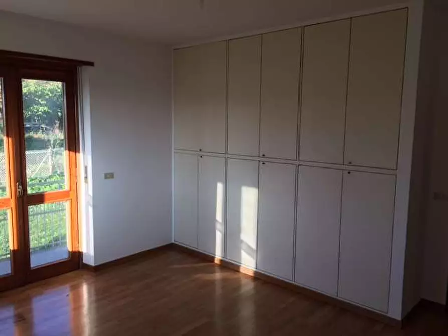 Immagine 17 di Villa in affitto  in STRADA COSTA 53 a Cumiana