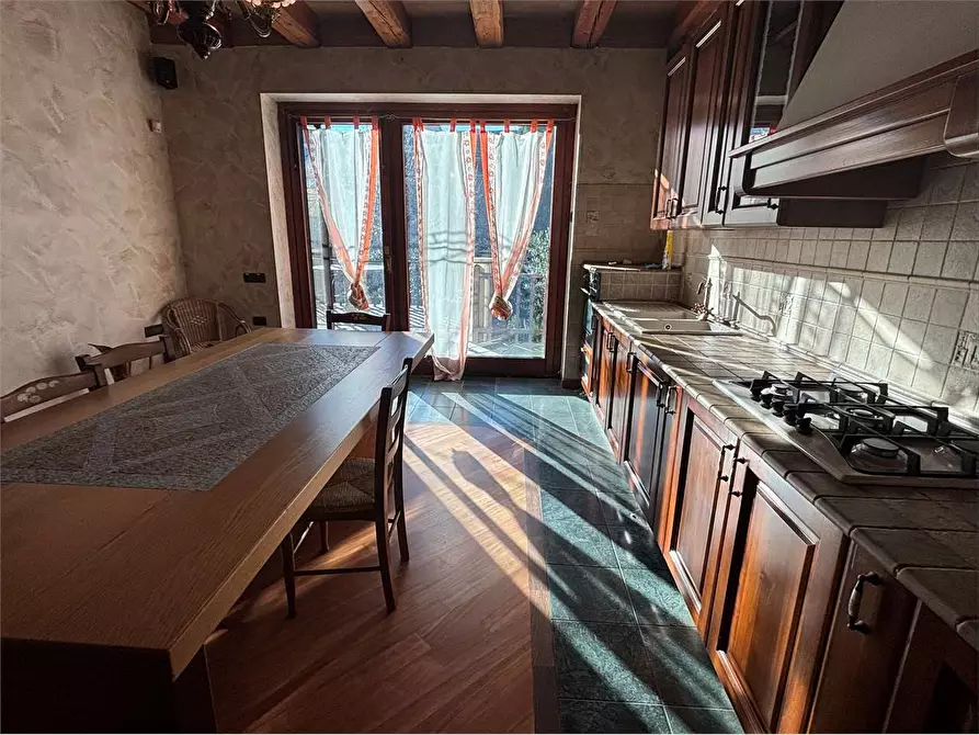 Immagine 10 di Villa in vendita  in via Cottolengo 10 a Cavour