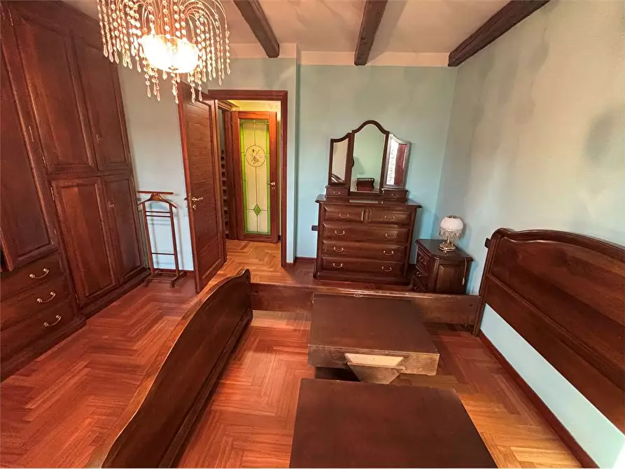 Immagine 13 di Villa in vendita  in via Cottolengo 10 a Cavour