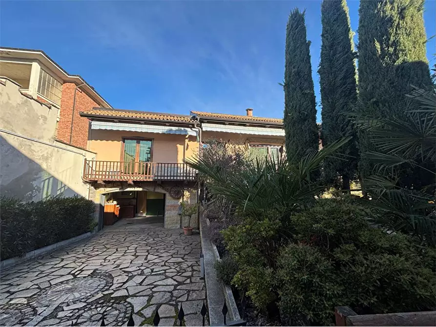 Immagine 29 di Villa in vendita  in via Cottolengo 10 a Cavour