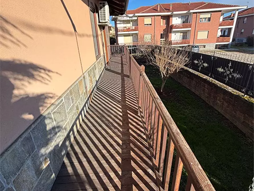 Immagine 38 di Villa in vendita  in via Cottolengo 10 a Cavour