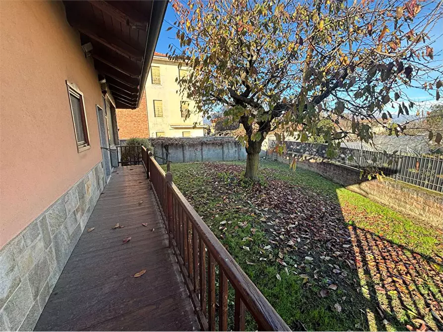 Immagine 34 di Villa in vendita  in via Cottolengo 10 a Cavour