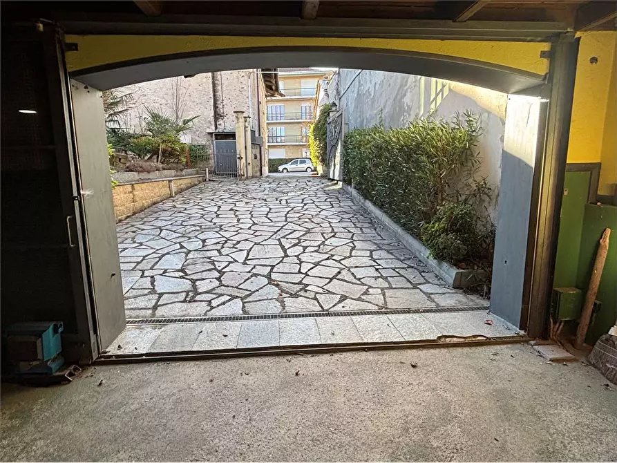 Immagine 41 di Villa in vendita  in via Cottolengo 10 a Cavour