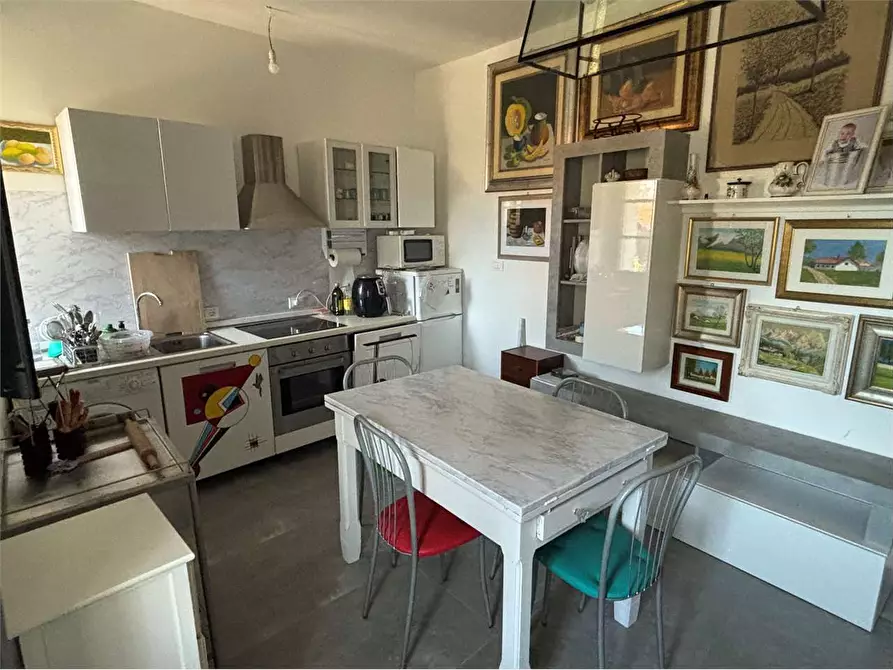 Immagine 1 di Appartamento in affitto  in piazza Frairia 6 a Pinerolo