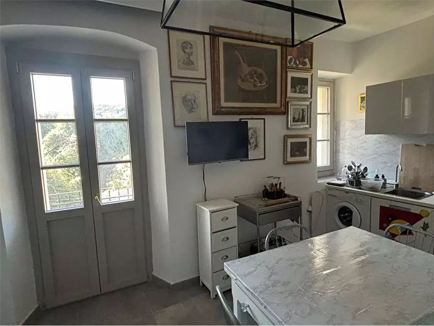 Immagine 2 di Appartamento in affitto  in piazza Frairia 6 a Pinerolo