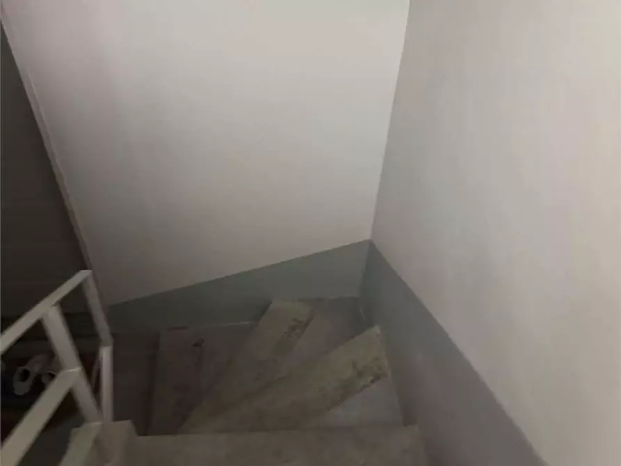 Immagine 23 di Appartamento in affitto  in piazza Frairia 6 a Pinerolo