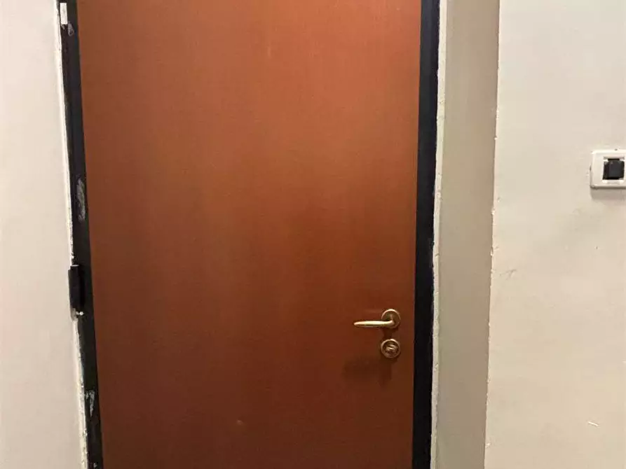 Immagine 24 di Appartamento in affitto  in piazza Frairia 6 a Pinerolo