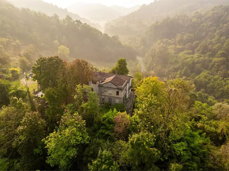 Immagine 7 di Villa in vendita  in strada Bardassano 61 a Castiglione Torinese