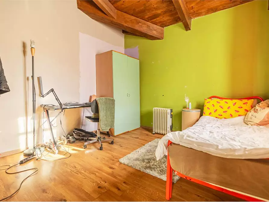 Immagine 10 di Villa in vendita  in strada Bardassano 61 a Castiglione Torinese
