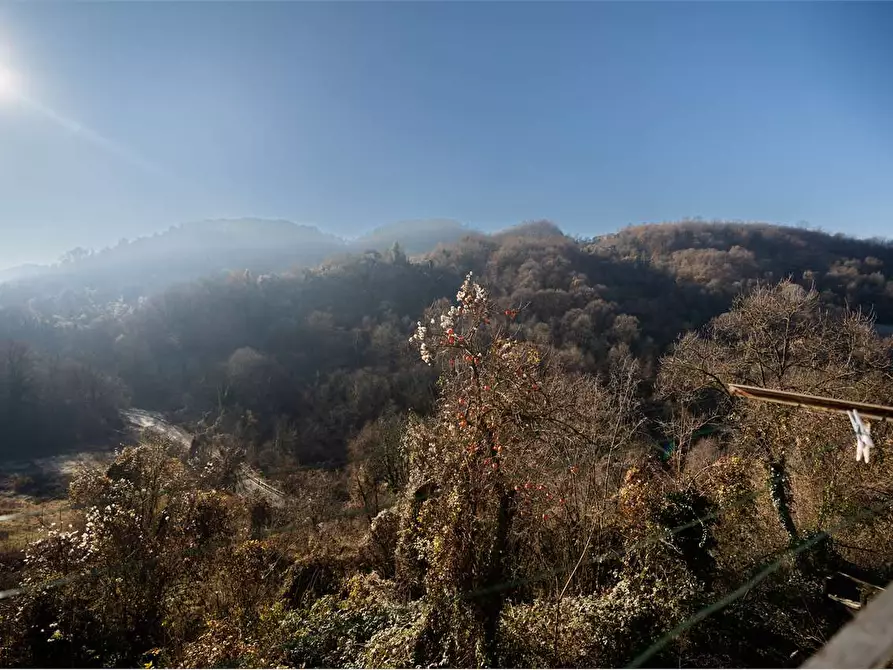 Immagine 17 di Villa in vendita  in strada Bardassano 61 a Castiglione Torinese