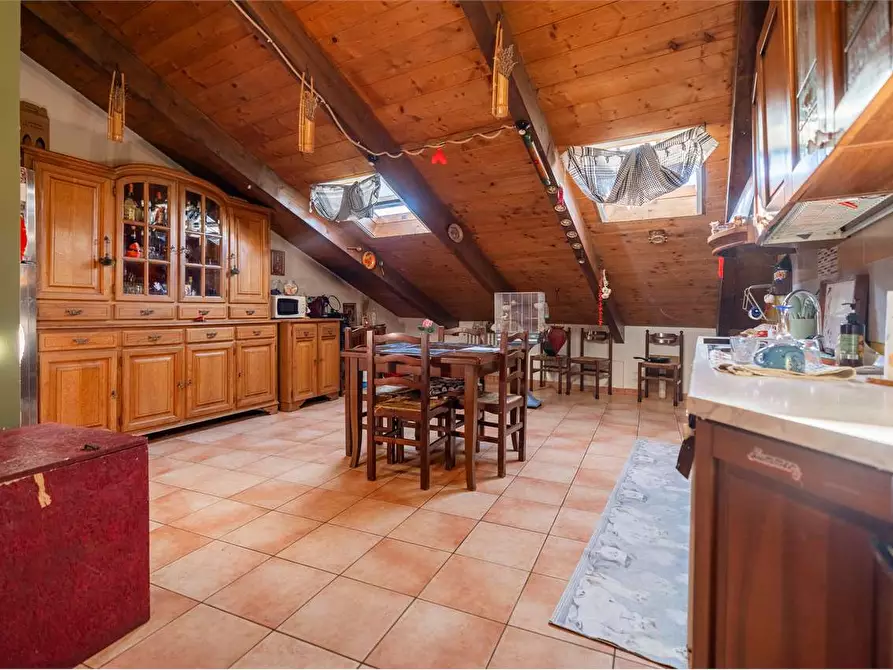 Immagine 24 di Villa in vendita  in strada Bardassano 61 a Castiglione Torinese