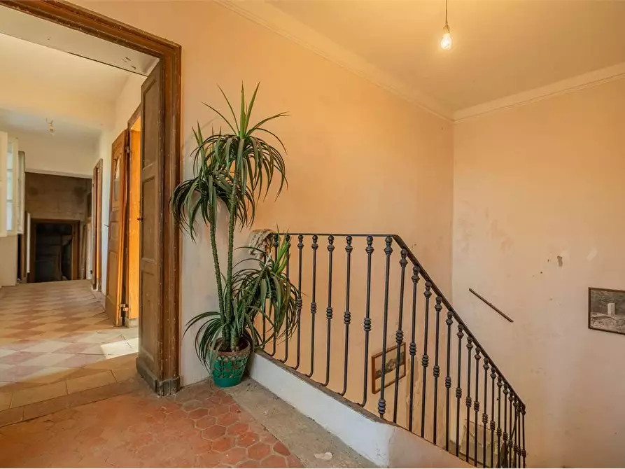 Immagine 43 di Villa in vendita  in strada Bardassano 61 a Castiglione Torinese