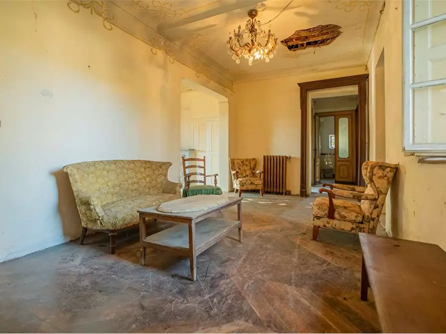 Immagine 52 di Villa in vendita  in strada Bardassano 61 a Castiglione Torinese