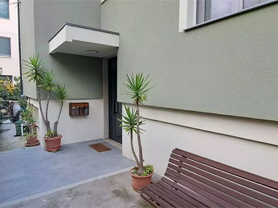 Immagine 7 di Appartamento in vendita  in via Rossini 2 a Loano