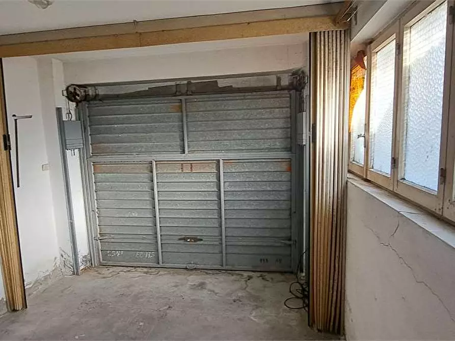 Immagine 23 di Appartamento in vendita  in via Rossini 2 a Loano