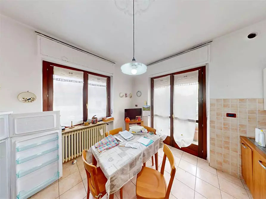 Immagine 8 di Villa in vendita  in via Monviso 20 a Pinerolo